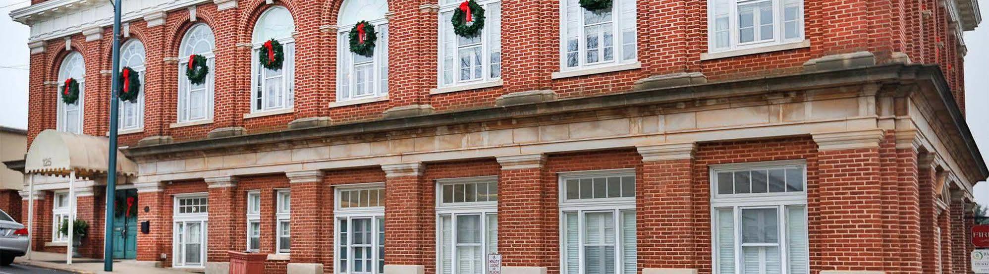 The Firehouse Inn Rutherfordton Exterior foto